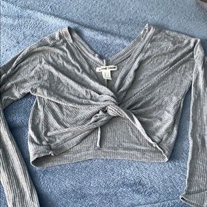 Grey long sleeved cropped shirt